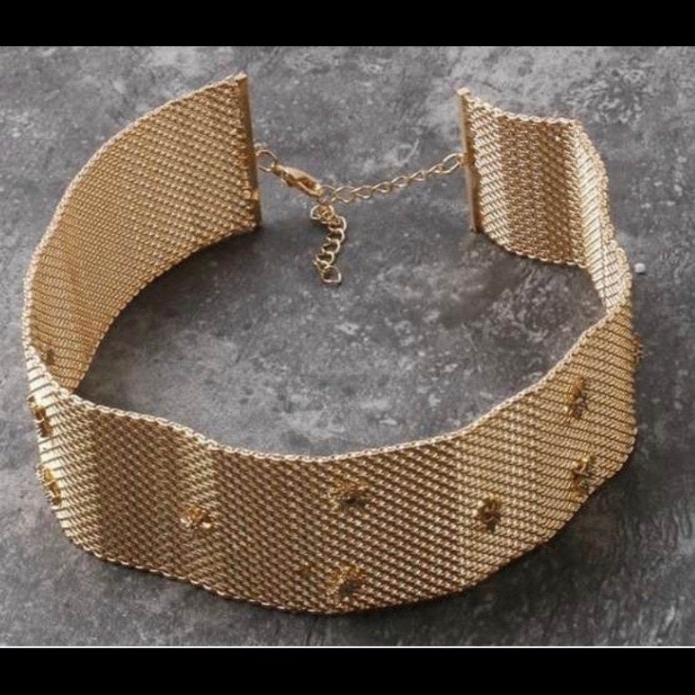 Star choker